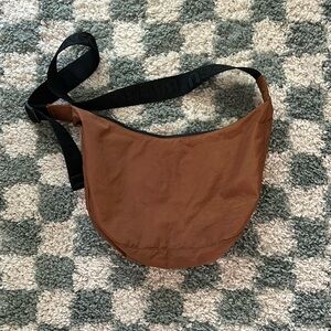 BAGGU Medium Nylon Cresent